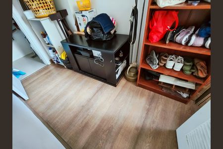 Apartamento à venda com 63m², 2 quartos e 1 vaga Apartamento à venda com 63m², 2 quartos e 1 vagaQuarto de Serviço