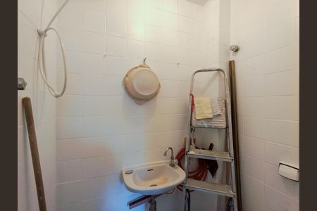 Apartamento à venda com 63m², 2 quartos e 1 vaga Apartamento à venda com 63m², 2 quartos e 1 vagaBanheiro de serviço