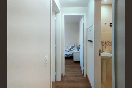 Apartamento à venda com 63m², 2 quartos e 1 vaga Apartamento à venda com 63m², 2 quartos e 1 vagaCorredor