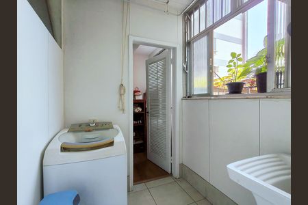 Apartamento à venda com 63m², 2 quartos e 1 vaga Apartamento à venda com 63m², 2 quartos e 1 vagaÁrea de Serviço