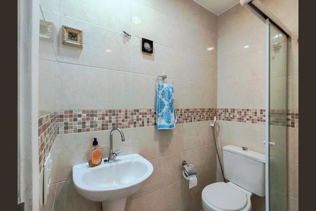 Apartamento à venda com 63m², 2 quartos e 1 vaga Apartamento à venda com 63m², 2 quartos e 1 vagaBanheiro Corredor