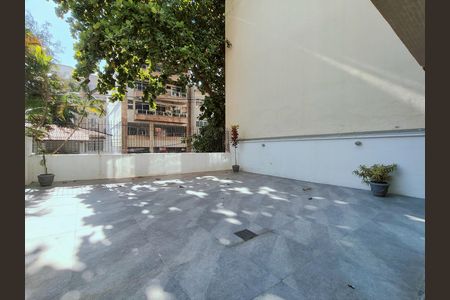 Apartamento à venda com 63m², 2 quartos e 1 vaga Apartamento à venda com 63m², 2 quartos e 1 vagaÁrea comum - Playground