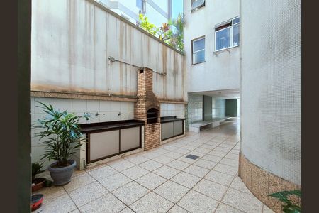 Apartamento à venda com 63m², 2 quartos e 1 vaga Apartamento à venda com 63m², 2 quartos e 1 vagaÁrea comum - Churrasqueira