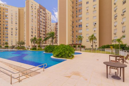 Apartamento para alugar com 61m², 2 quartos e 1 vaga Apartamento para alugar com 61m², 2 quartos e 1 vagaÁrea comum - Piscina