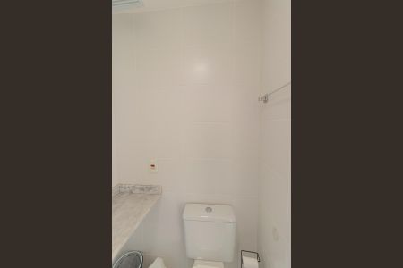 Apartamento para alugar com 61m², 2 quartos e 1 vaga Apartamento para alugar com 61m², 2 quartos e 1 vagaBanheiro Social