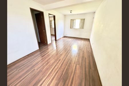 Sala de casa à venda com 2 quartos, 70m² em Parque Pedro II, Belo Horizonte