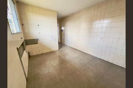 Cozinha de casa à venda com 2 quartos, 70m² em Parque Pedro II, Belo Horizonte