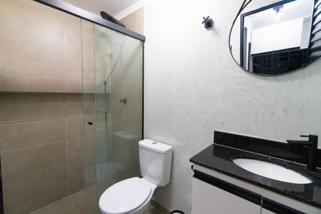Banheiro de apartamento para alugar com 1 quarto, 27m² em Parque Jabaquara, São Paulo