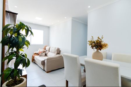 Sala de apartamento para alugar com 2 quartos, 59m² em Picanço, Guarulhos