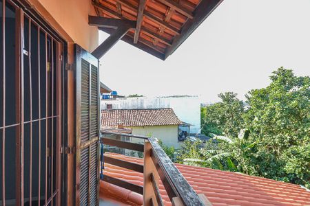 Casa à venda com 340m², 4 quartos e 2 vagas