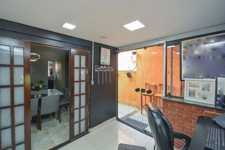 Casa à venda com 340m², 4 quartos e 2 vagas