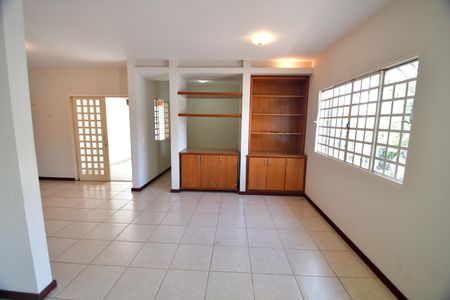 Sala de casa para alugar com 3 quartos, 140m² em Cidade Universitária, Campinas