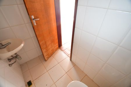 Casa para alugar com 140m², 3 quartos e 2 vagasBanheiro de Serviço