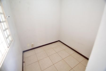 Casa para alugar com 140m², 3 quartos e 2 vagasEscritório