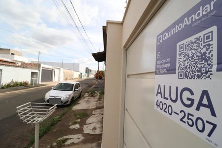 Casa para alugar com 196m², 3 quartos e 2 vagasPlaquinha
