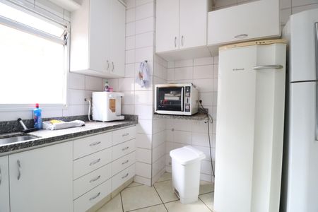 Casa para alugar com 196m², 3 quartos e 2 vagasCozinha