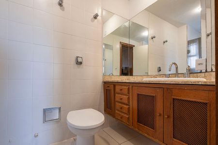 Apartamento para alugar com 119m², 3 quartos e 1 vagaSuíte