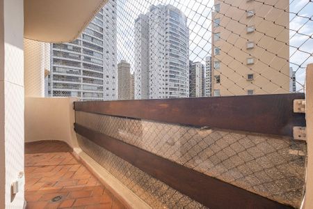 Sala - Varanda de apartamento para alugar com 3 quartos, 119m² em Alto de Pinheiros, São Paulo
