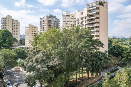 Sala - Vista de apartamento para alugar com 3 quartos, 119m² em Alto de Pinheiros, São Paulo