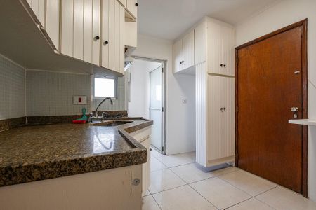 Apartamento para alugar com 119m², 3 quartos e 1 vagaCozinha