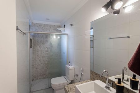 Apartamento para alugar com 110m², 3 quartos e 2 vagas Apartamento para alugar com 110m², 3 quartos e 2 vagasBanheiro social