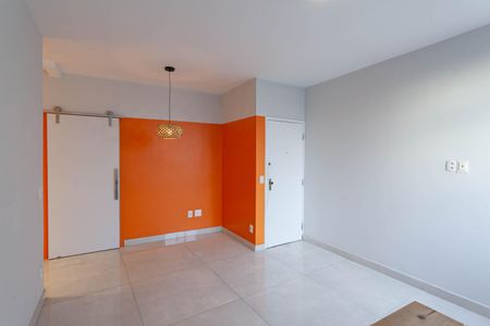 Sala de apartamento para alugar com 3 quartos, 110m² em Santa Monica, Belo Horizonte