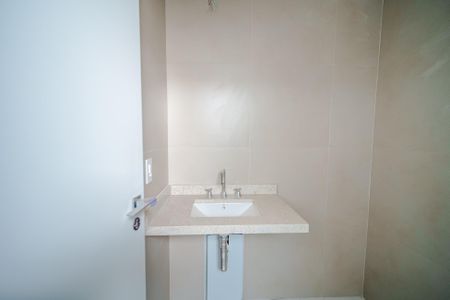 Banheiro de kitnet/studio à venda com 1 quarto, 28m² em Butantã, São Paulo