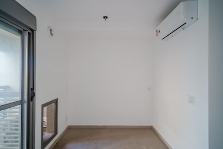 Studio para alugar com 28m², 1 quarto e sem vagaSala/Quarto