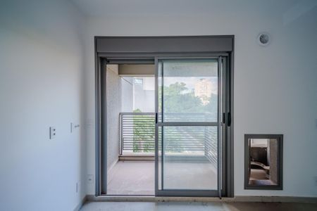 Varanda de kitnet/studio à venda com 1 quarto, 28m² em Butantã, São Paulo