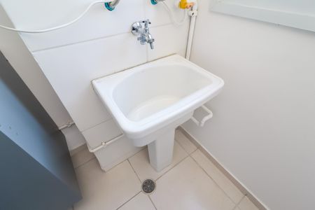Apartamento para alugar com 42m², 2 quartos e sem vaga Apartamento para alugar com 42m², 2 quartos e sem vagaCozinha e Área de Serviço