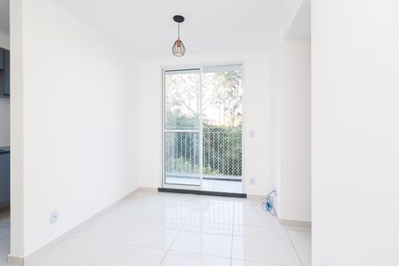 Apartamento para alugar com 42m², 2 quartos e sem vaga Apartamento para alugar com 42m², 2 quartos e sem vagaSala