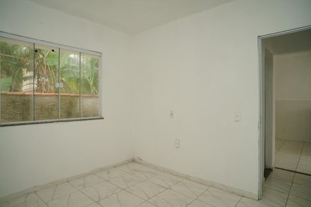 Quarto 2 de casa de condomínio para alugar com 2 quartos, 58m² em Inoan, Maricá