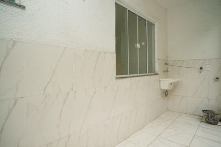 Área de Serviço de casa de condomínio para alugar com 2 quartos, 58m² em Inoan, Maricá