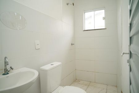 Casa de condomínio para alugar com 58m², 2 quartos e 1 vagaBanheiro do Quarto 1