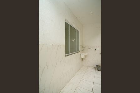 Casa de condomínio para alugar com 58m², 2 quartos e 1 vagaÁrea de Serviço