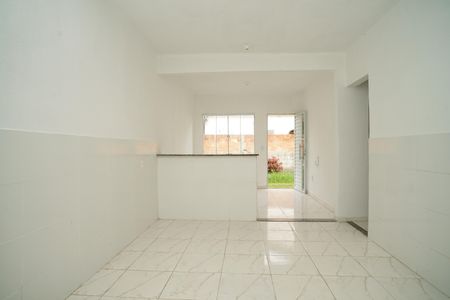 Cozinha de casa de condomínio para alugar com 2 quartos, 58m² em Inoan, Maricá