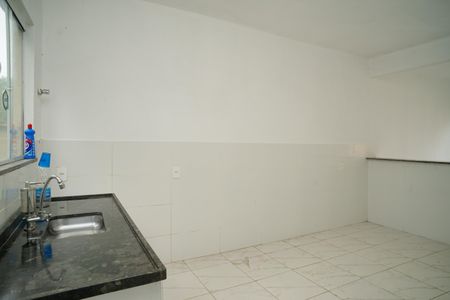 Casa de condomínio para alugar com 58m², 2 quartos e 1 vagaCozinha
