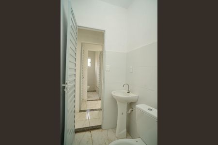 Casa de condomínio para alugar com 58m², 2 quartos e 1 vagaBanheiro Social