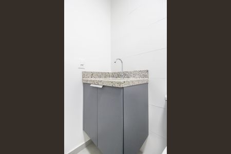 Apartamento para alugar com 59m², 2 quartos e 1 vaga Apartamento para alugar com 59m², 2 quartos e 1 vagaBanheiro da Suíte
