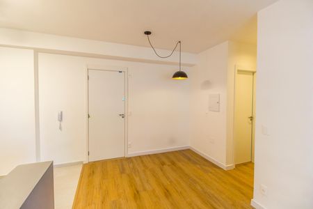 Sala  de apartamento para alugar com 2 quartos, 59m² em Vila Militar, Barueri