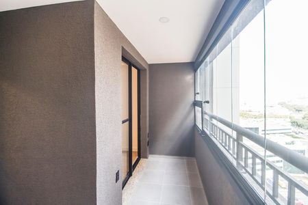 Varanda de apartamento para alugar com 2 quartos, 59m² em Vila Militar, Barueri