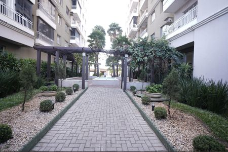 Apartamento para alugar com 2 quartos, 55m² em Vila Rosa, Goiânia