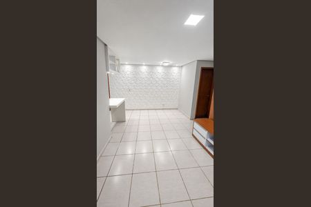 Sala de apartamento para alugar com 2 quartos, 55m² em Vila Rosa, Goiânia