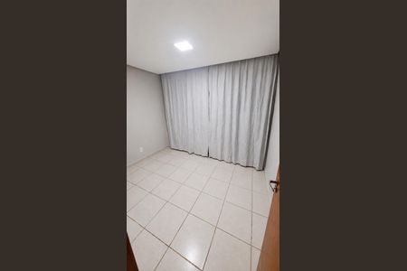 Quarto de apartamento para alugar com 2 quartos, 55m² em Vila Rosa, Goiânia