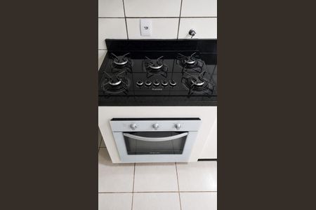 Cozinha de apartamento para alugar com 2 quartos, 55m² em Vila Rosa, Goiânia