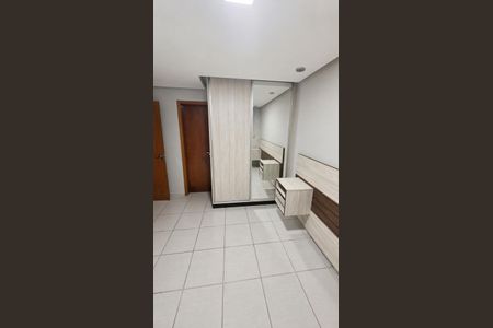 Quarto de apartamento para alugar com 2 quartos, 55m² em Vila Rosa, Goiânia