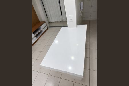 Sala de apartamento para alugar com 2 quartos, 55m² em Vila Rosa, Goiânia