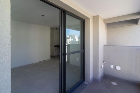Studio à venda com 26m², 1 quarto e sem vaga Studio à venda com 26m², 1 quarto e sem vagaVaranda