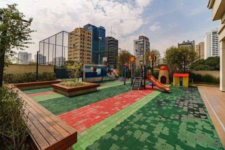 Apartamento à venda com 213m², 3 quartos e 3 vagas