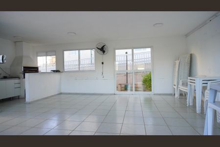 Apartamento para alugar com 40m², 2 quartos e sem vaga Apartamento para alugar com 40m², 2 quartos e sem vagaÁrea comum - Salão de festas